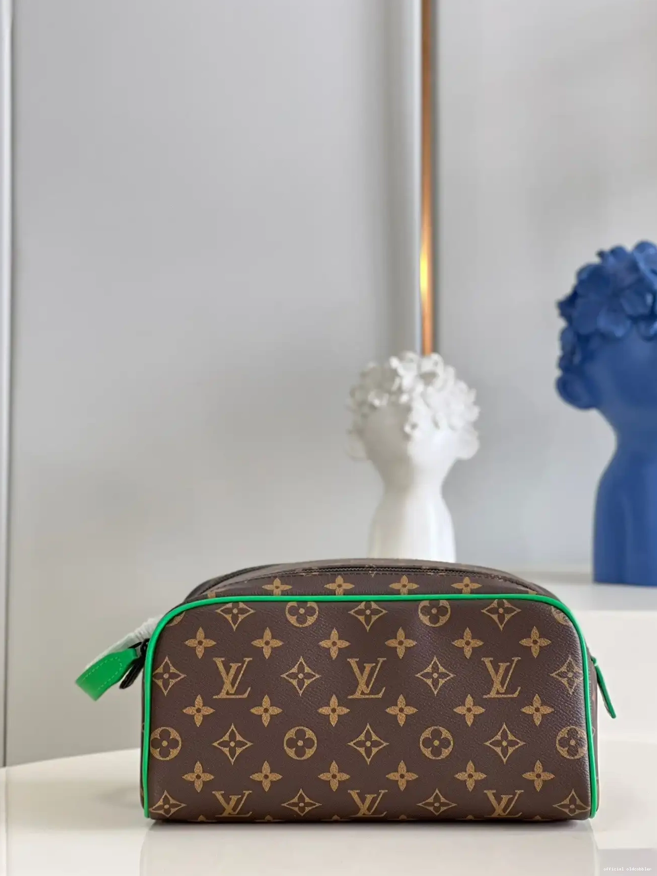 Official oldcobbler DOPP VUITTON POUCH KIT TOILET LOUIS 0525